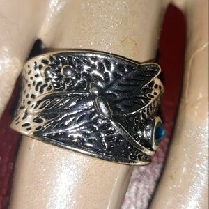 New silver alloy Band Dragonfly Jewel hammered Ring size 7